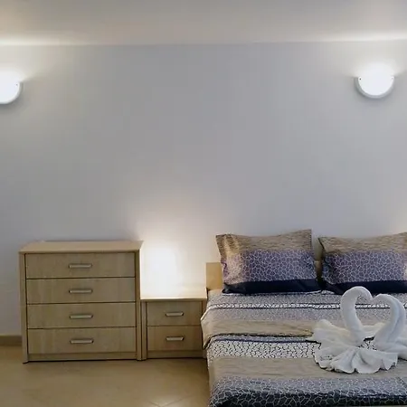 בית הארחה House Todorov פרימורסקו